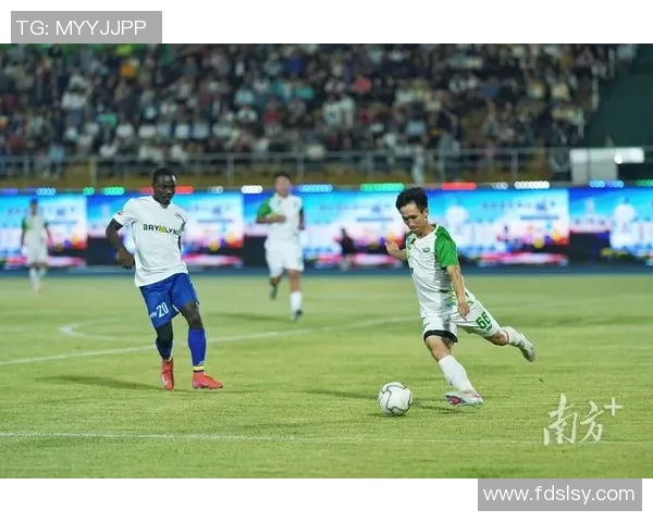 东京绿茵与金泽塞维的激烈对决展现足球魅力与团队精神 东京绿茵与金泽塞维的激烈对决展现足球魅力与团队精神