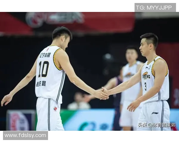 赵继伟:稳定发挥铸就球队核心,助力球队登顶 赵继伟:稳定发挥铸就球队核心,助力球队登顶