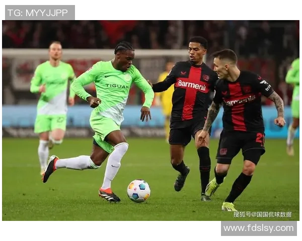 沃尔夫斯堡队稳扎稳打,德甲赛场上升风头 沃尔夫斯堡队稳扎稳打,德甲赛场上升风头