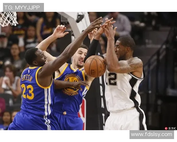 勇士与马刺激战三月二十精彩回顾与赛后分析 勇士与马刺激战三月二十精彩回顾与赛后分析