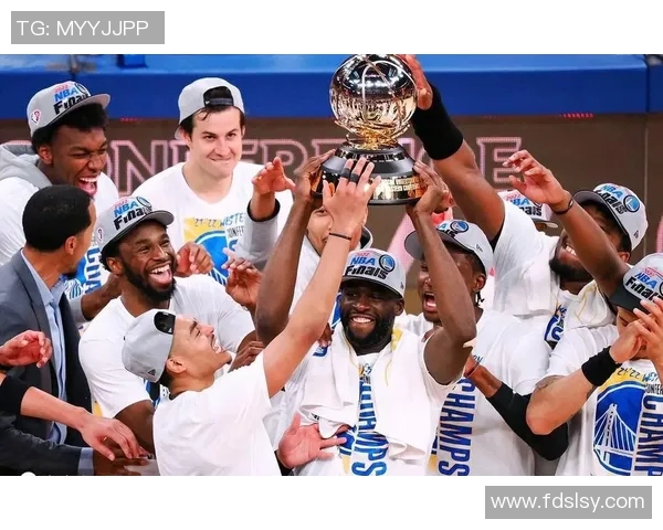 金州勇士与灰熊激战十回合球迷期待精彩对决与精彩瞬间